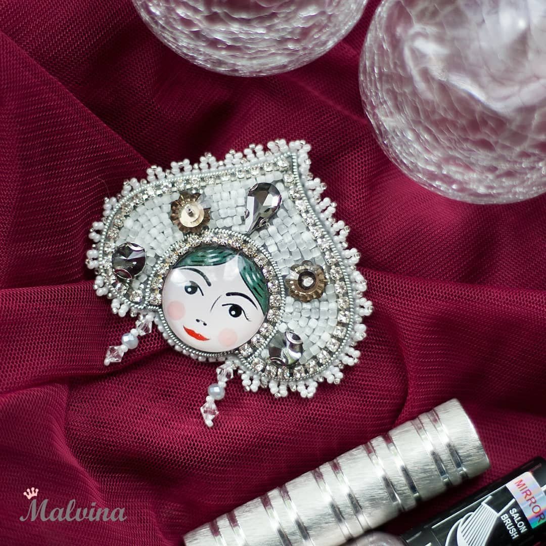 Брошь «Матрёшка 3»